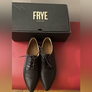 Frye Oxford Shoes